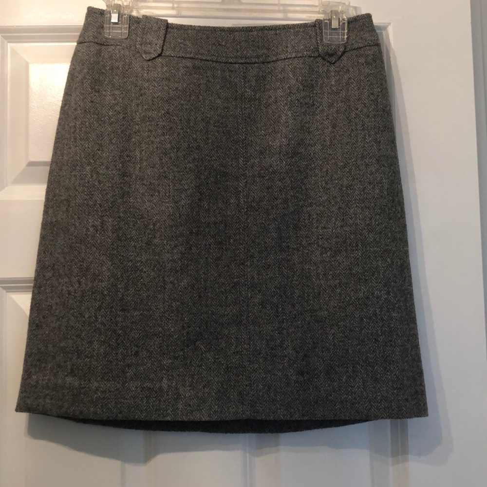 NWT Talbots grey skirt SZ 2P